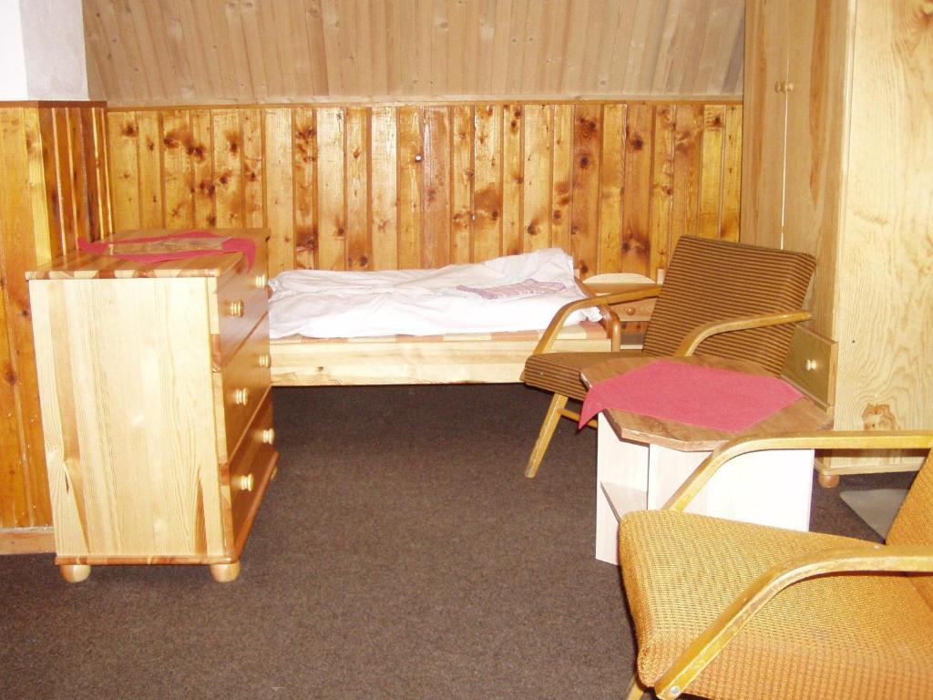 Žiar Bungalovy Pri Hoteli Spojar חדר תמונה